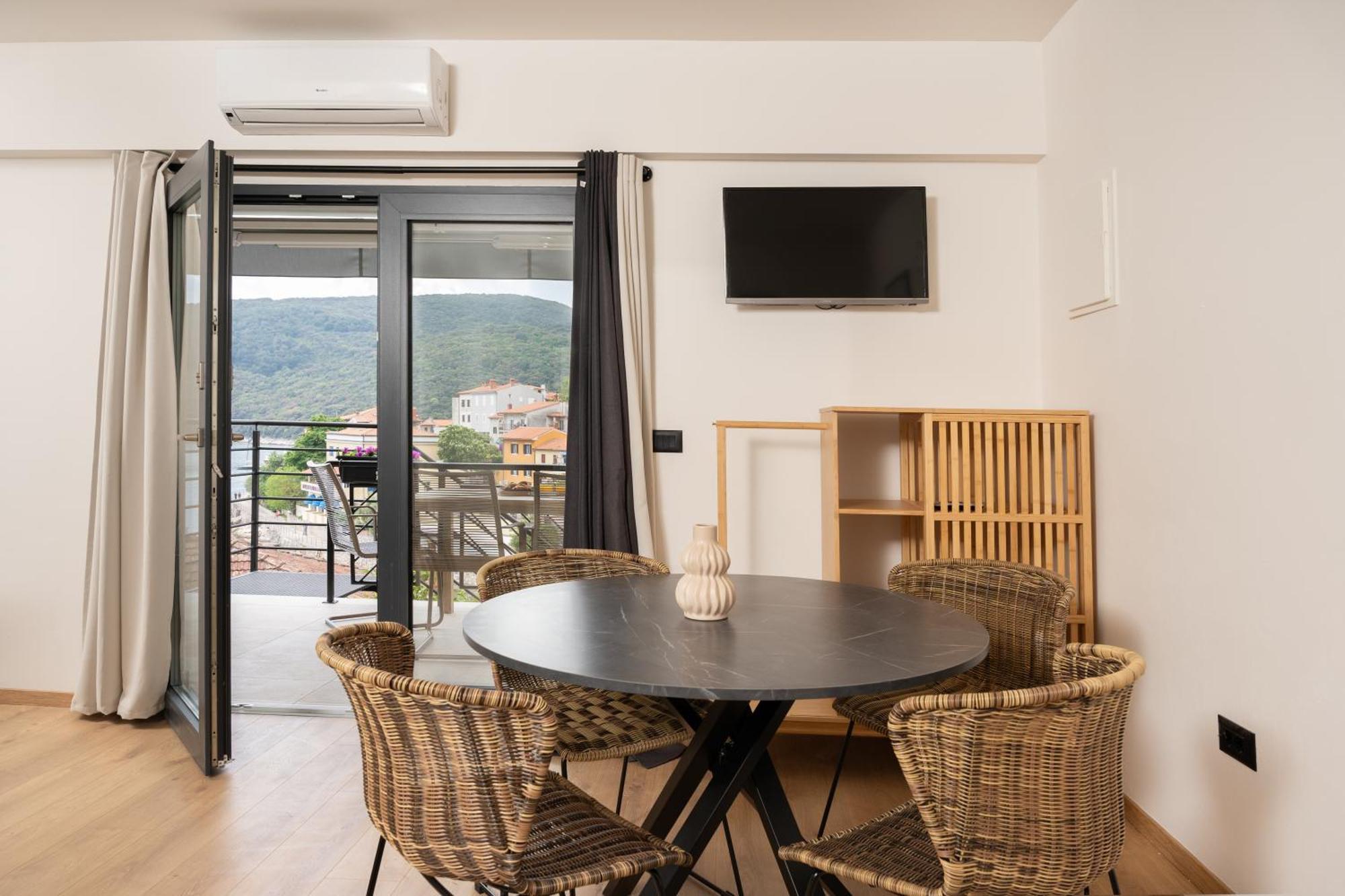 Katarina Apartment Rabac Exterior foto